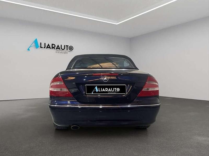 Usado Mercedes CLK200 Avantgarde 162 CV (119 kW) 2004 Azul Coupe