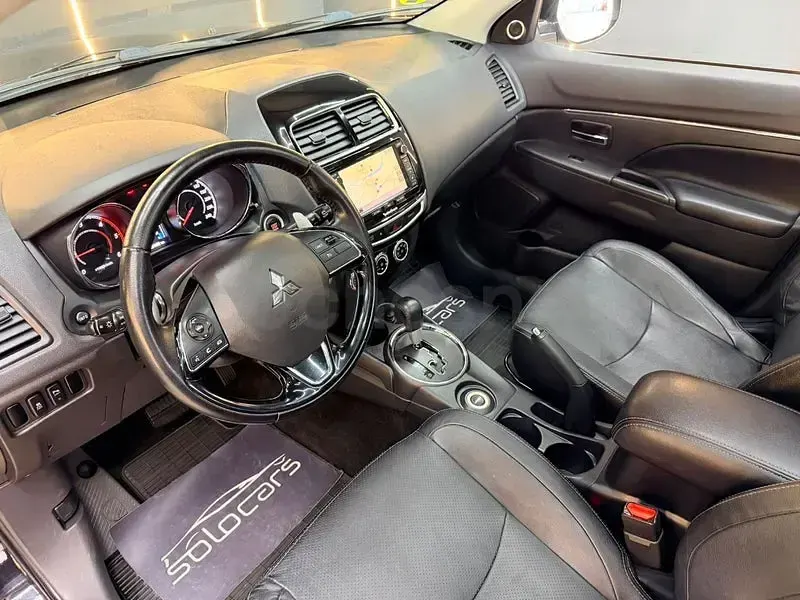 Usado Mitsubishi ASX 150 CV (110 kW) 2016 Negro SUV