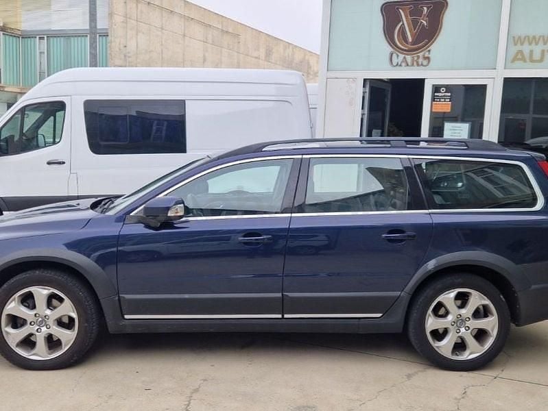 Usado Volvo XC70 Summum 215 CV (158 kW) 2011 Azul Familiar