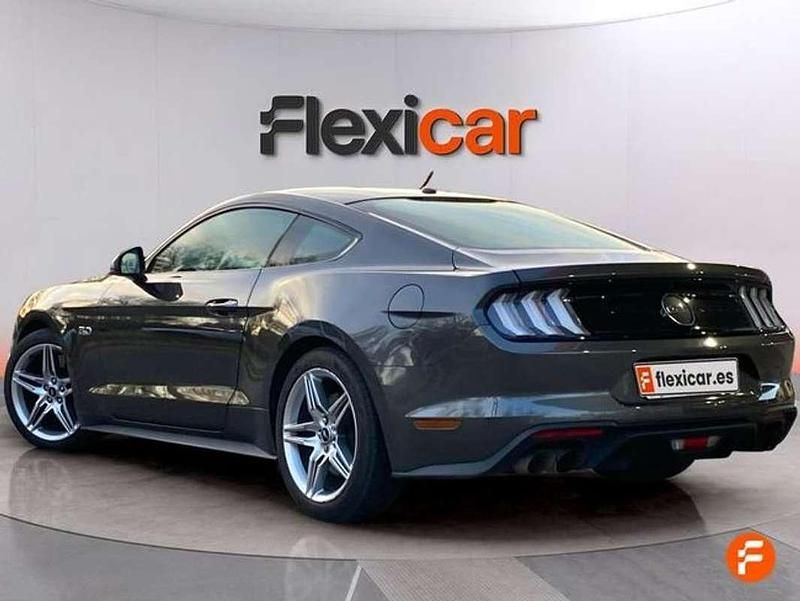 Usado Ford Mustang GT 450 CV (330 kW) 2018 Gris Coupe
