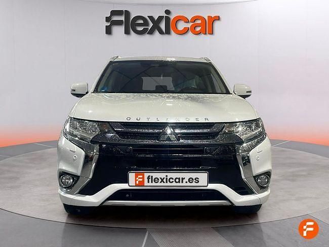 Usado Mitsubishi Outlander P-HEV 203 CV (149 kW) 2017 Blanco