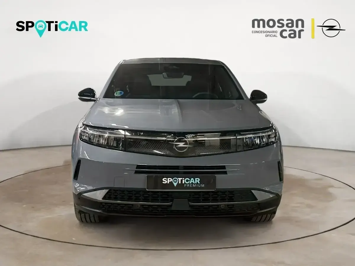 Usado Opel Grandland Electric Edition 146 HP (107 kW) 2025 Cinzento SUV