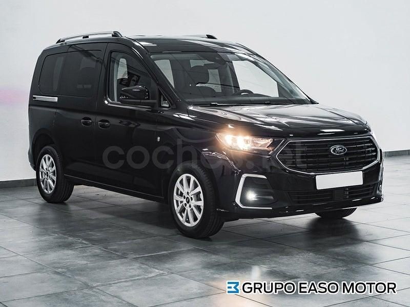 Usado Ford Tourneo Connect Titanium 122 CV (89 kW) 2025 Negro Monovolumen