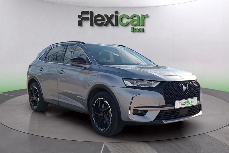 Usado DS Automobiles DS7 Crossback Performance Line Plus 225 CV (165 kW) 2021 Gris SUV