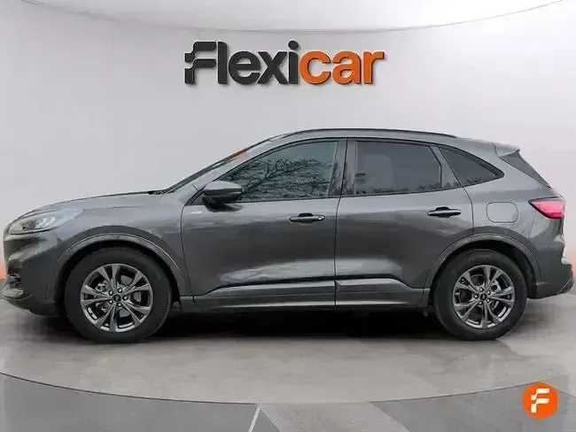 Usado Ford Kuga ST-Line 120 CV (88 kW) 2024 Gris SUV