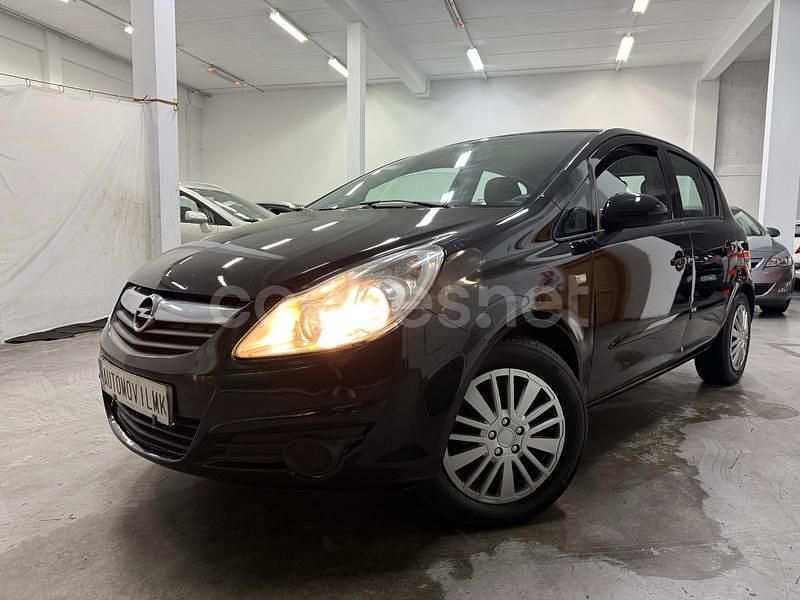 Negro Usado 2007 Opel Corsa Cosmo Berlina | 2990 € (Precio justo) - Imagen 1/4