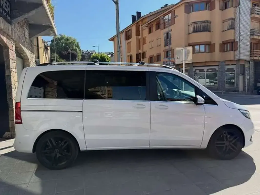 Usado Mercedes V250 Avantgarde 190 CV (139 kW) 2016 Blanco Monovolumen