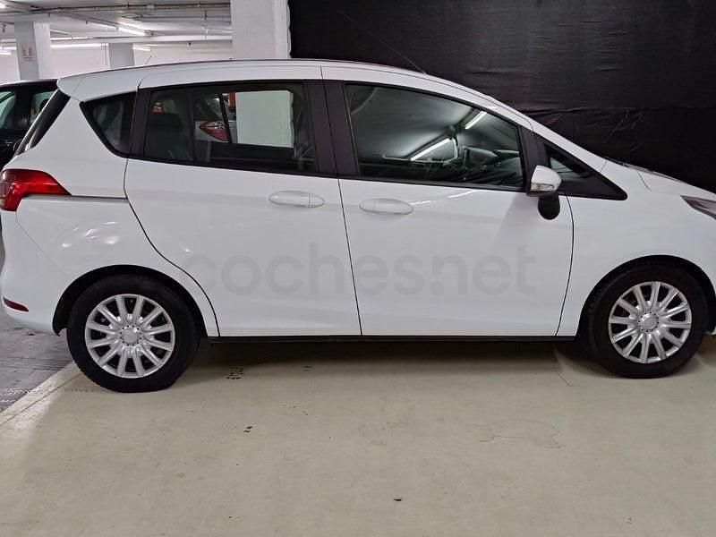 Usado Ford B-MAX Trend 95 CV (69 kW) 2015 Blanco Monovolumen