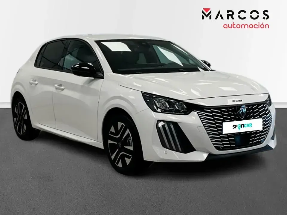Usado Peugeot 208 Allure 110 CV (80 kW) 2025 Utilitario