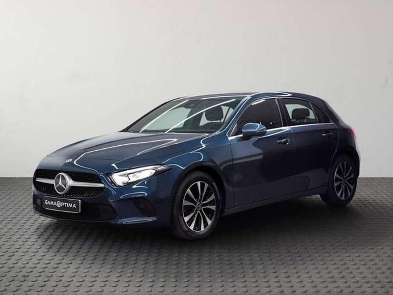 Usado Mercedes A220 163 CV (119 kW) 2021 Azul Berlina