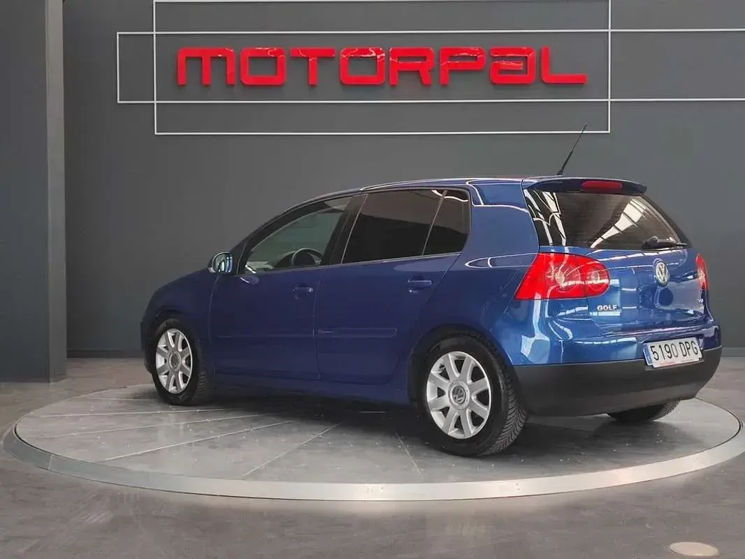 Usado VW Golf IV Highline 105 CV (77 kW) 2005 Azul Utilitario