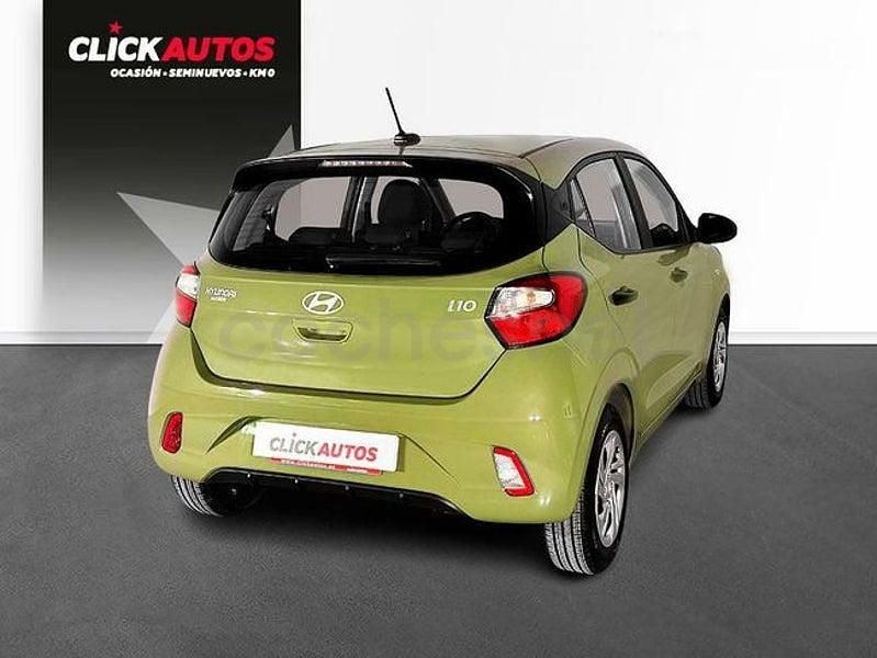 Usado Hyundai i10 67 CV (49 kW) 2024 Verde Utilitario