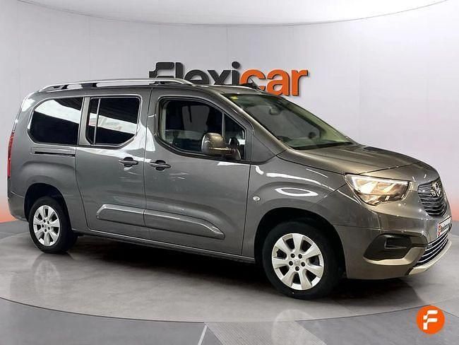 Usado Opel Combo Innovation 131 CV (96 kW) 2020 Gris Monovolumen