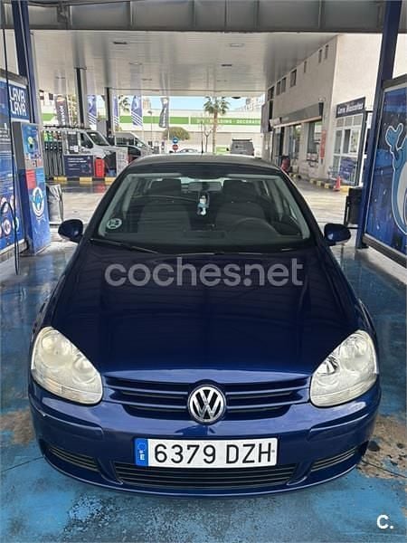 Usado VW Golf IV Trendline 105 CV (77 kW) 2006 Azul Berlina