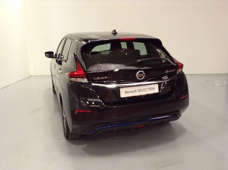 Usado Nissan Leaf Acenta 110 kW (150 CV) 2019 Negro Utilitario