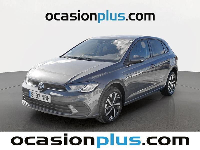 Usado VW Polo 95 CV (69 kW) 2025 Gris Utilitario