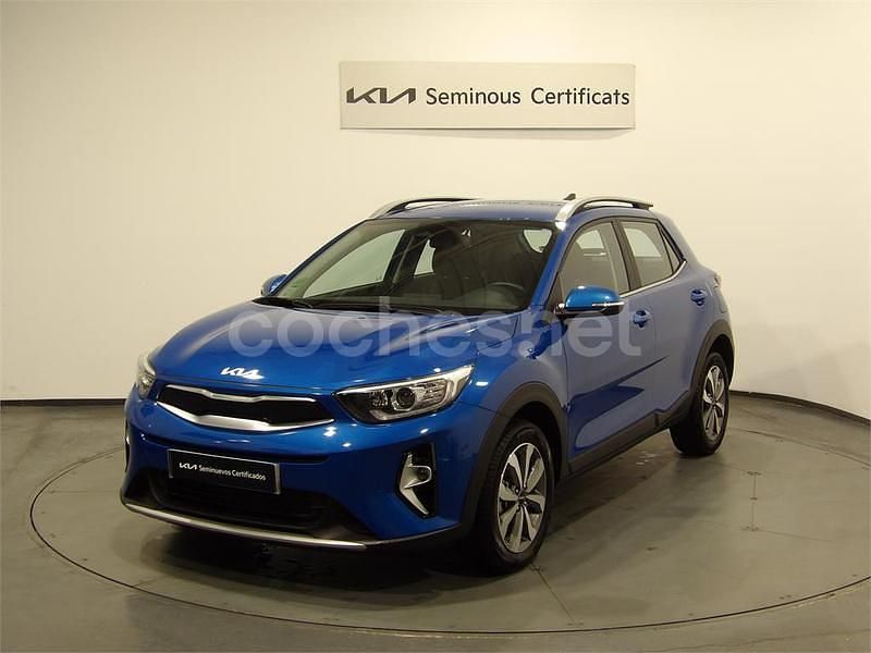 Azul Usado 2025 Kia Stonic SUV | 20.990 € (Caro) - Imagen 1/4