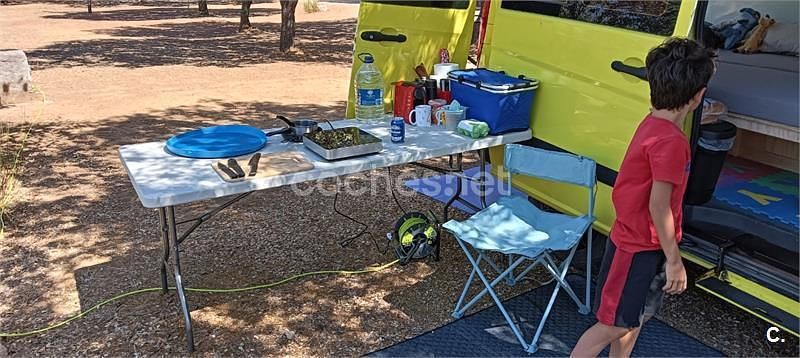 Usado Mercedes V220 Marco Polo 163 CV (119 kW) 2014 Amarillo Monovolumen