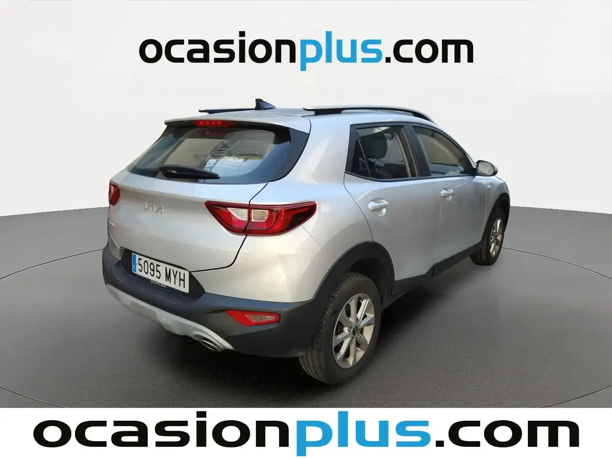 Usado Kia Stonic 79 CV (58 kW) 2025 Blanco SUV
