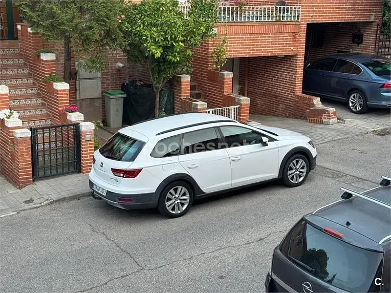 Usado Seat Leon X-Perience 4Drive 150 CV (110 kW) 2015 Blanco Familiar