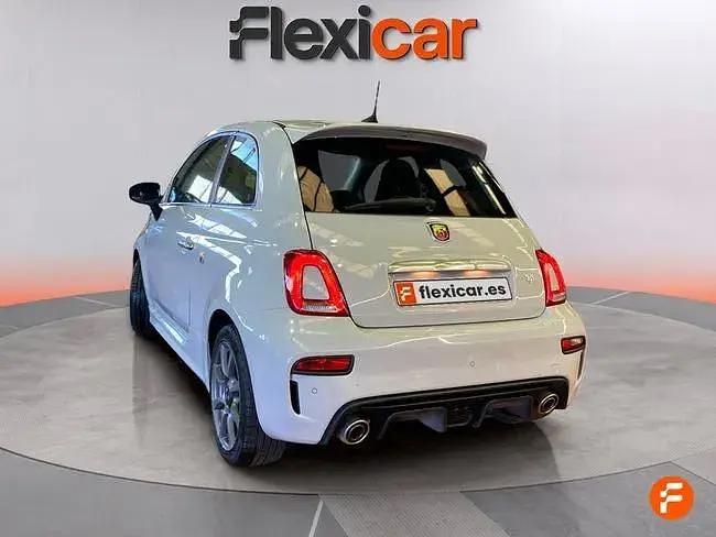 Usado Abarth 595 165 CV (121 kW) 2022 Gris Utilitario
