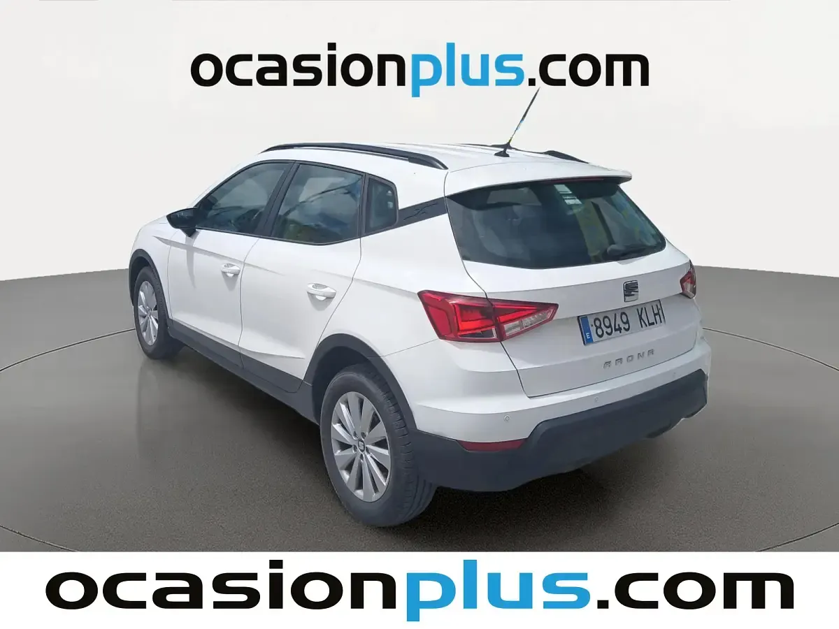 Usado Seat Arona Ecomotive 116 CV (85 kW) 2018 Blanco SUV