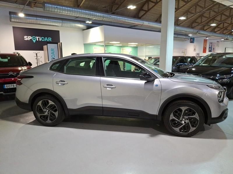 Usado Citroën e-C4 100 kW (136 CV) 2024 Gris Berlina