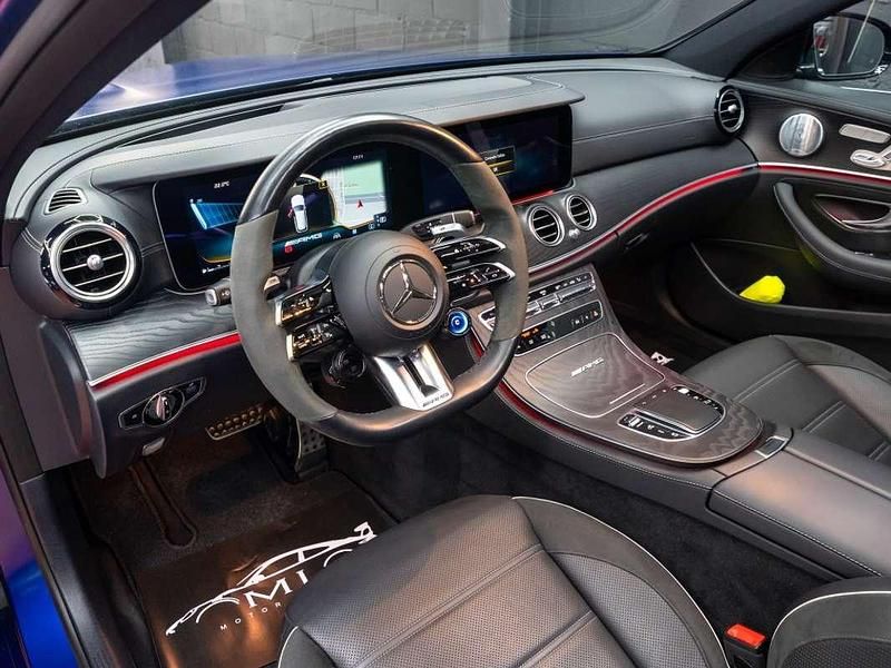 Usado Mercedes E63 AMG AMG 612 CV (450 kW) 2020 Azul Familiar