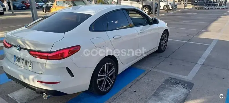 Usado BMW 218 Gran Coupé 150 CV (110 kW) 2021 Blanco Coupe