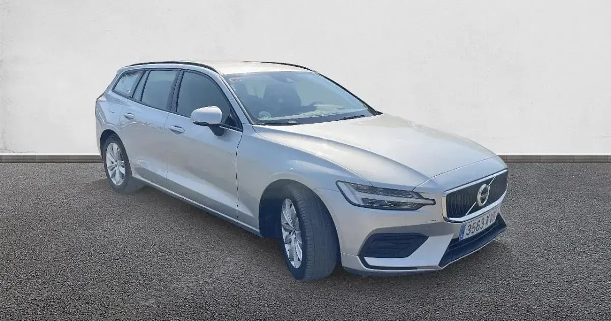 Usado Volvo V60 Momentum 190 CV (139 kW) 2019 Familiar