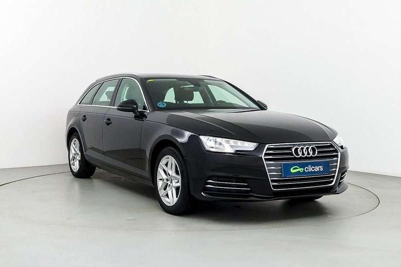 Usado Audi A4 S-Line 190 CV (139 kW) 2018 Negro Familiar