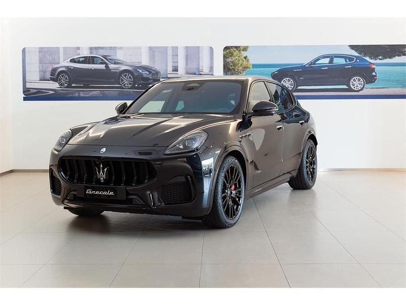 Nero assoluto Usado 2025 Maserati Grecale SUV | 93.900 € (Buen precio) - Imagen 1/4