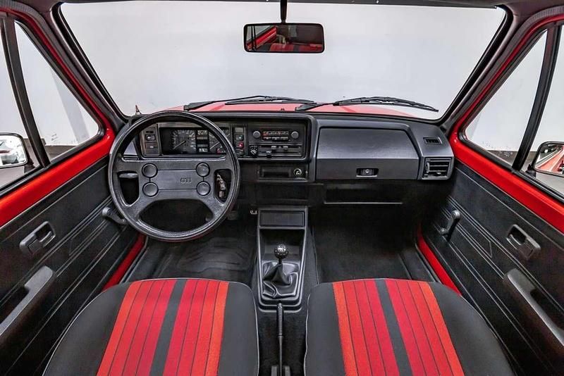 Usado VW Golf II GTI 112 CV (82 kW) 1983 Rojo Utilitario
