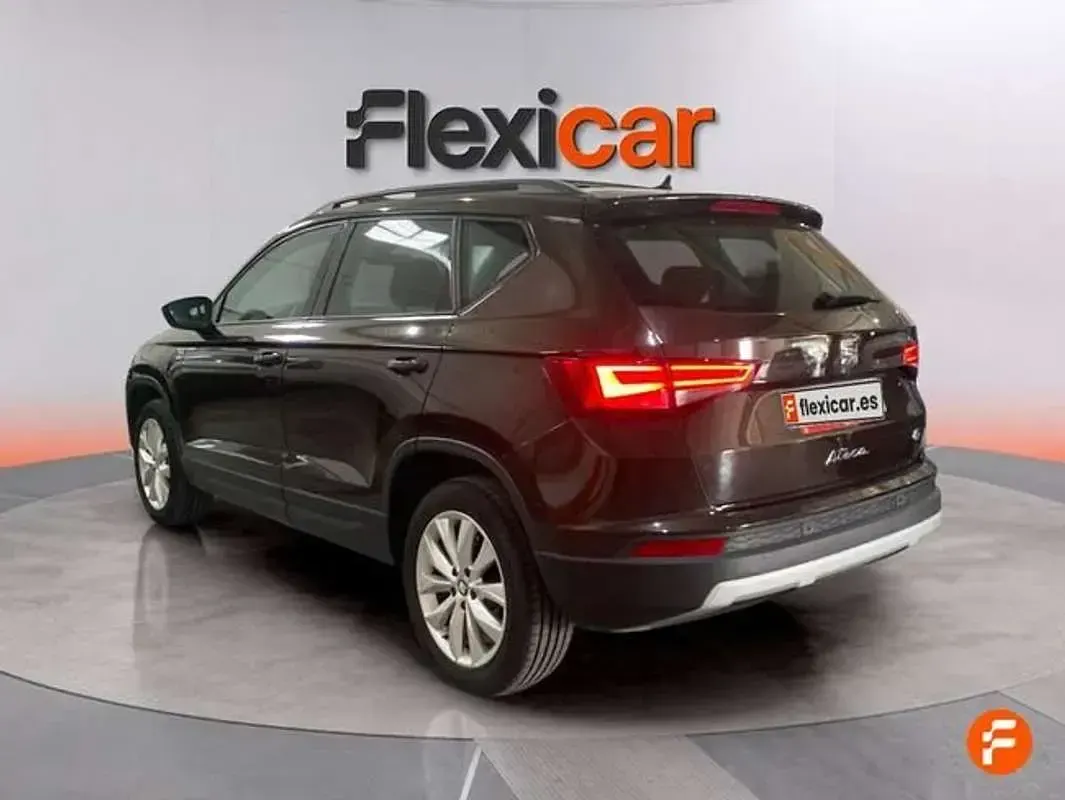 Usado Seat Ateca 116 CV (85 kW) 2018 Marrón SUV