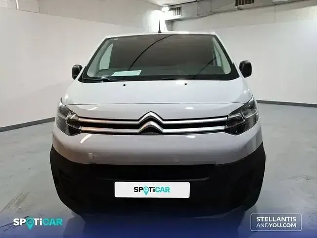 Usado Citroën Jumpy 120 CV (88 kW) 2024 Blanco Monovolumen