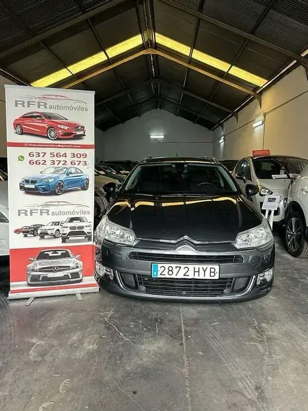 Usado Citroën C5 140 CV (102 kW) 2014 Gris Familiar