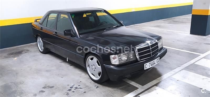 Usado Mercedes 190 126 CV (92 kW) 1987 Negro Berlina