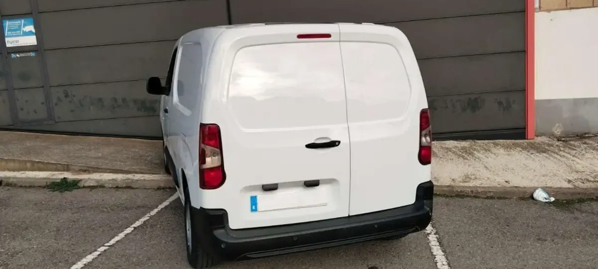 Usado Opel Combo S 99 CV (72 kW) 2019 Blanco Monovolumen