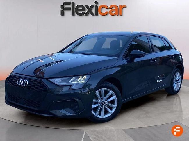 Usado Audi A3 Sportback e-tron Advanced Plus 110 CV (80 kW) 2023 Azul Utilitario