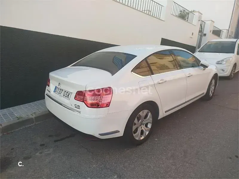 Usado Citroën C5 Exclusive 138 CV (101 kW) 2009 Blanco Berlina