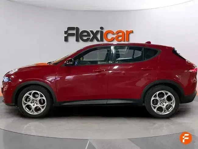 Usado Alfa Romeo Tonale Sprint 130 CV (95 kW) 2022 Rojo SUV