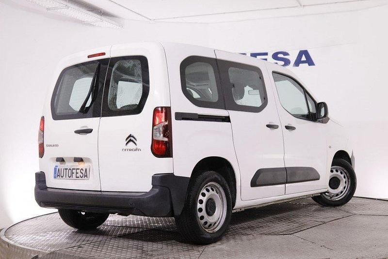 Usado Citroën Berlingo Live 100 CV (73 kW) 2020 Blanco Monovolumen