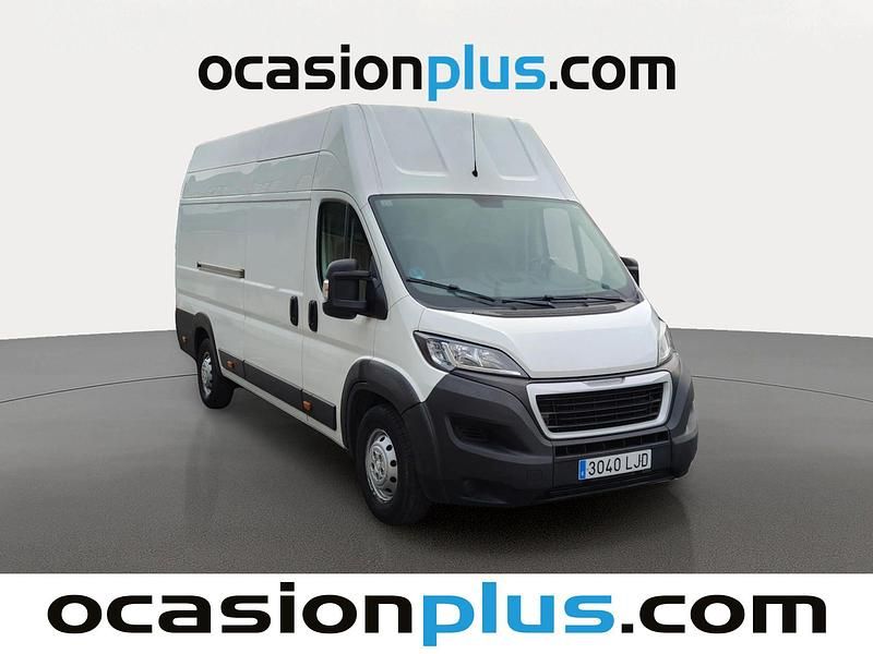Usado Peugeot Boxer S 140 CV (102 kW) 2020 Blanco Van