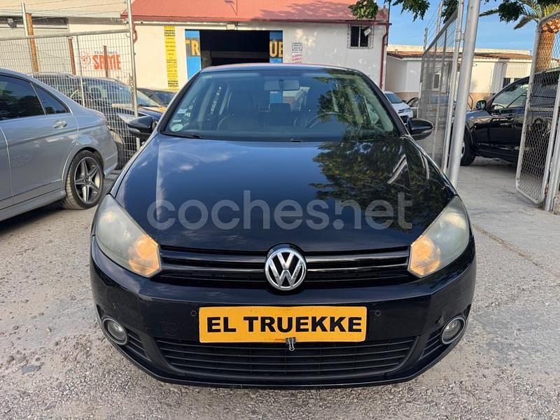 Negro Usado 2011 VW Golf VI Berlina | 6500 € (Precio justo) - Imagen 1/4