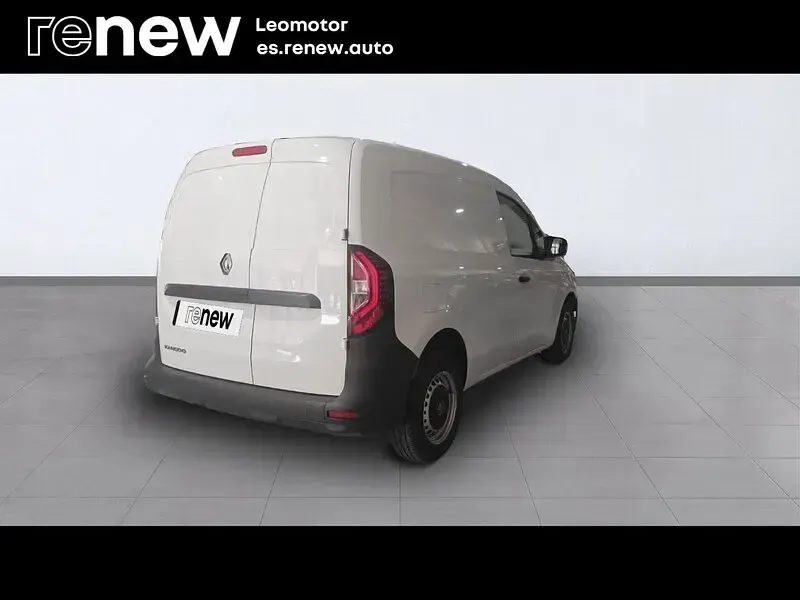 Usado Renault Kangoo 95 CV (69 kW) 2024 Blanco Monovolumen