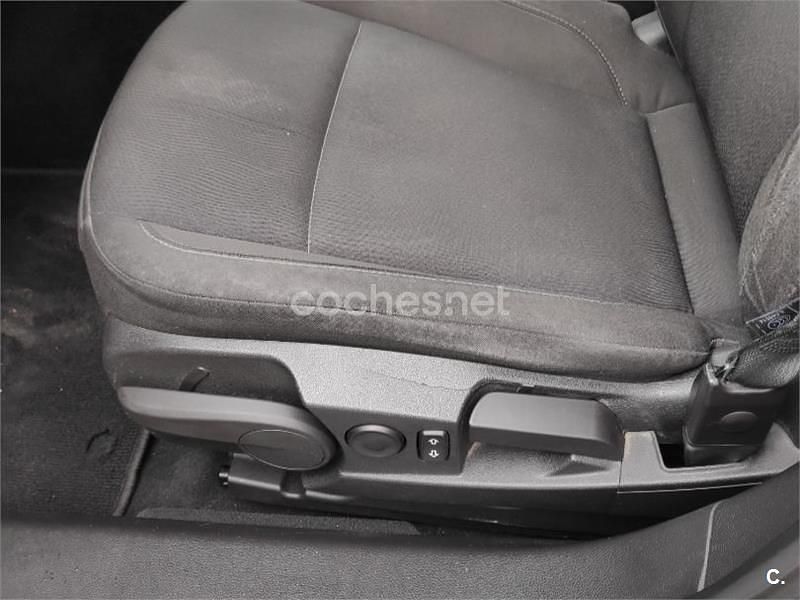 Usado Opel Insignia Edition 130 CV (95 kW) 2009 Gris / plata Familiar