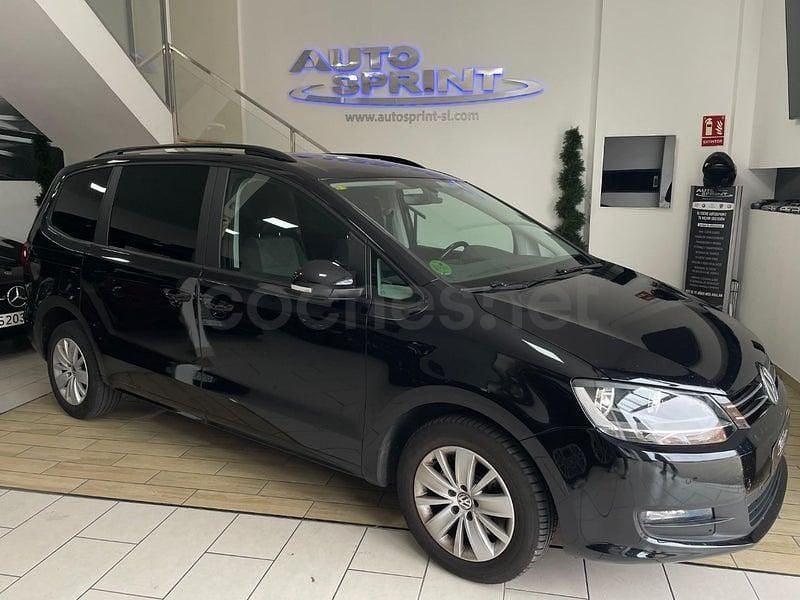 Usado VW Sharan Advance 150 CV (110 kW) 2017 Negro Monovolumen