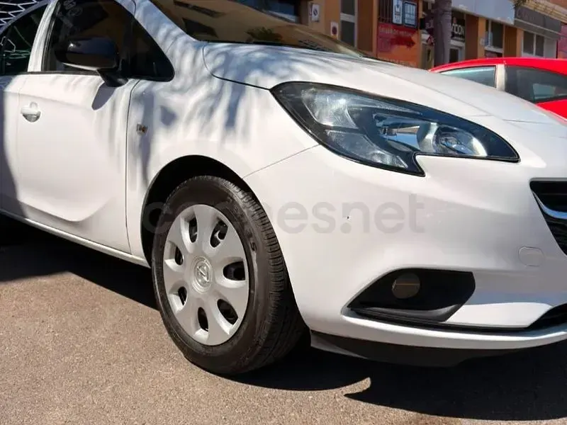 Usado Opel Corsa Business 75 CV (55 kW) 2018 Blanco Utilitario