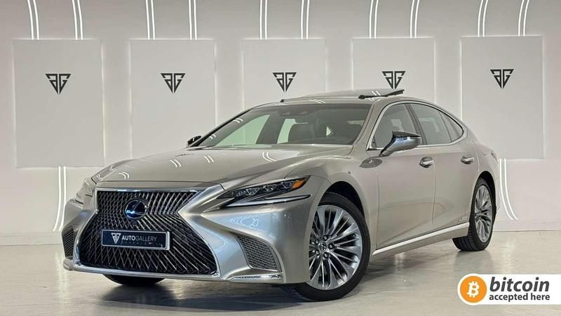 Usado Lexus LS500h Luxury Line 359 CV (264 kW) 2018 Gris / plata Berlina