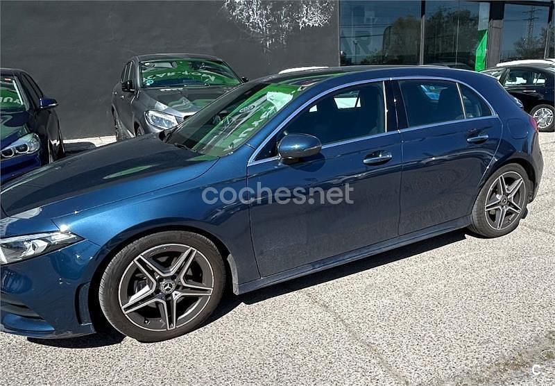 Usado Mercedes A200 150 CV (110 kW) 2021 Azul Berlina